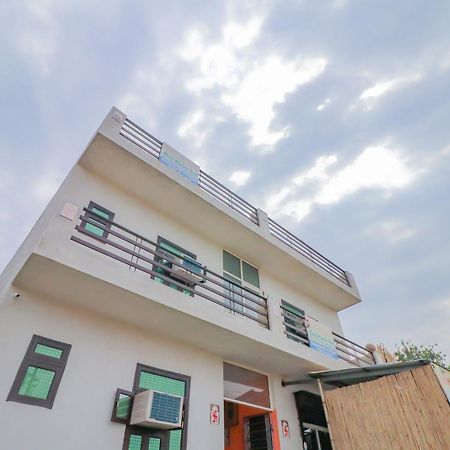 Hotel O Bhardwaj Guest House Garhi Harsaru Экстерьер фото